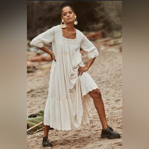 Spell Harmony Gown - Porcelain